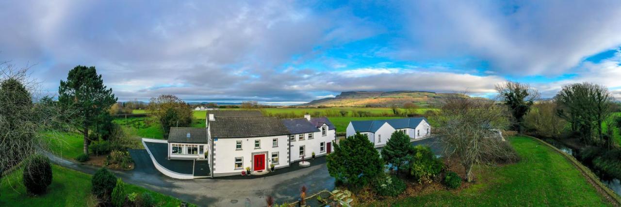 Willow House Bed & Breakfast And Orchard Studios Self Catering Limavady Kültér fotó