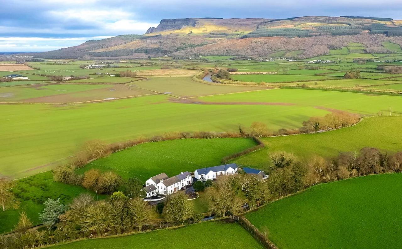 Willow House Bed & Breakfast And Orchard Studios Self Catering Limavady Kültér fotó