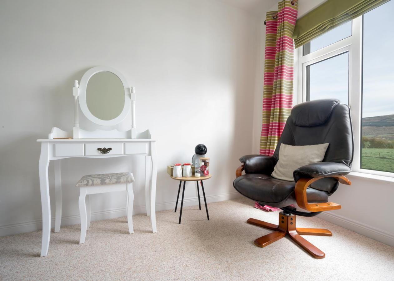 Willow House Bed & Breakfast And Orchard Studios Self Catering Limavady Kültér fotó